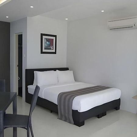 Batangas Anilao Awari Bay Resort מראה חיצוני תמונה