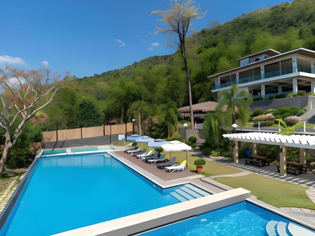 Batangas Anilao Awari Bay Resort מראה חיצוני תמונה